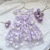 Nuevo vestido transfronterizo para mascotas con falda de tul de mariposa con relieve dorado, moderno para perros pequeños y medianos como Teddy, Bichón y Schnauzer