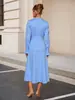 Elegante Vestido de Estilo Commuter con Pliegues, Cuello Profundo en V con Decoración de Botón Trenzado, Cintura Ceñida, Mangas de Linterna y una Elegante Silueta en A