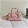 Bolso Estilo Coreano de Diseño de Nicho Transfronterizo Bolso Boston para Mujer, Nuevo Elegante Versátil para Viajar al Trabajo Bolso de Hombro y Cruzado de Moda