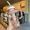 Vaso Gigante de Hielo: Taza de Agua Simple, Elegante y de Gran Capacidad con Colador de Té, Adecuada para Té de Flores, Portátil con Asa y Popote para el Verano