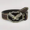 Cinturón de Vaquero Occidental Moderno Retro Juvenil Punk con Relieve para Hombre Tachonado de Cuero Venta al por Mayor en Stock