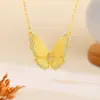 Nuevo Collar con Colgante de Mariposa Hecho a Mano con Pedrería Cepillada, Diseño de Nicho Estilo Chino para Mujer, Oro de Imitación, Joyería con Retención de Color Duradera