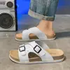 Chinelos Masculinos Modernos para Uso Externo, Chinelos Masculinos Antiderrapantes com Solado Grosso para Uso Externo, Sandálias Slip-On Casuais, Versáteis e Confortáveis com Solado Plano