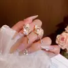 Pendientes de Borla Flor Blanca de Circonita Ultra-Hada Estilo Bosque para Mujer, Pendientes Versátiles Exquisitos y Elegantes con Sentido de Atmósfera