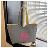 Bolsa Tote Coreana de Grande Capacidade Reversível Nova Listrada Casual de Ombro Único Lona Texturizada Bordada para Estudantes e Deslocamento