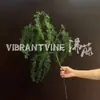 Simulação de Folha de Pinheiro Canadense Decoração de Parede de Plantas para Auditório de Casamento Folha Artificial Arranjo de Sala de Casamento Arranjos Florais Ornatos