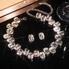 Comercio exterior transfronterizo fuentes Europa y Estados Unidos vidrieras cristal completo diamante cadena de cuello accesorios de cena collar gargantilla cadena de clavícula