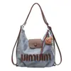 Mochila tote feminina casual de grande capacidade, nova para o outono de 2026, para o trabalho, estilosa, simples, moderna e de alta aparência.