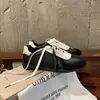 Zapatos de Entrenamiento Alemanes de Piel de Oveja con Aumento de Altura de 7 cm para Mujer 2026 Nuevas Zapatillas Casuales Versátiles con Cordones Zapatos Forrest Gump para Mujer