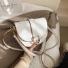 2022 Nueva Moda Otoño e Invierno Textura Bolso Silla de Montar Portátil Bolso de Hombro Cruzado Bolso Debajo del Brazo Bolso para Multitudes Pequeñas Bolso de Mujer