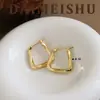 Moda Europea y Americana Pendientes Irregulares Simples Exquisitos Pendientes de Clip para Oreja de Lujo Ligero Gama Alta Versátiles Pendientes de Diseño para Mujer Nicho