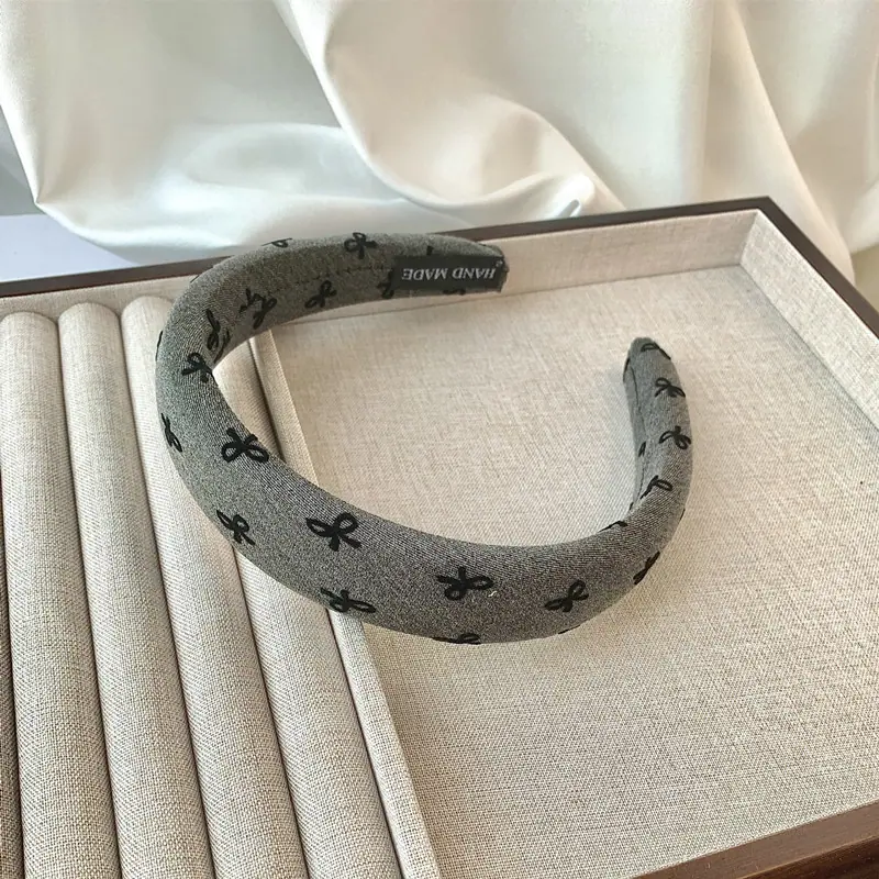 黑灰色 (4)