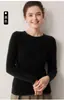 Primera línea prêt-à-porter ajustado casual 100% cachemira suéter Otoño Invierno Nuevo Mujer Corto Rayado Cuello Redondo Capa Base Tejido
