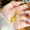 Nuevo collar colgante de moneda de la fortuna y la auspiciosidad con grabado de oro estilo chino, pez koi, cadena para la clavícula de pez grande y begonia niche