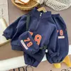 Conjunto de Inverno para Meninos 2025 Novo Crianças de 1 a 3 Anos Bebê Moletom Esportivo Espesso com Forro de Lã Conjunto de Duas Peças Dropshipping