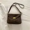 Bolsa tote de luxo de alta qualidade para mulheres, novo modelo de inverno 2025, grande capacidade, bolsa versátil de ombro e transversal vintage