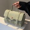 Bolsa de Moda Feminina Primavera e Verão Novo Estilo Francês Simples Casual Pequena Bolsa Quadrada High-end All-match Shoulder Crossbody Bag