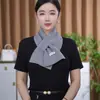 Bufanda de Lana de Punto Corta de Moda Versátil Nueva Otoño 2025 Color Sólido Bufanda Cruzada Cálida de Punto