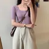 Top Feminino de Seda Gelada de Manga Curta com Gola Quadrada Simples e Rápido para Cabelo Camiseta Feminina de Malha com Caimento Justo Camiseta Básica Feminina