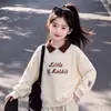 Novo Conjunto de Moda Infantil Duas Peças para Meninas Primavera e Outono Sudadora Fofa com Bordado de Coelho Calça de Pernas Largas Versátil Tamanhos Médio e Grande Tendência