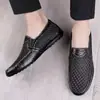 Zapatos para Hombre Venta al por Mayor Transfronteriza 2025 Verano Nuevo Estilo Cómodos y Transpirables Zapatos Casuales de Moda Tendencia Slip-On Zapatos de Cuero de Negocios