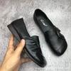 Sapatos de Salto Novo da Primavera e Outono de 2024 Sapatos Femininos de Couro Xadrez Sola Tbottomon Antiderrapante Bico Redondo Sapatos Baixos Sapatos Femininos Mãe
