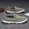 Tênis casuais de lona masculinos de verão estilo Pequim antigo, tamanho grande, respiráveis, atacado de tênis casuais masculinos