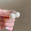 Pendientes Minimalistas Redondos de Dopamina Delicados Lindos Versátiles de Alta Gama Pendientes de Personalidad Modernos