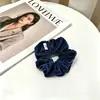 Goma de pelo scrunchie vintage versátil extragrande para adultos, elegante scrunchie floral para coleta