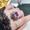 Descubra a Cativante Série "Nebulosa Rosa Seca" Anel de Luxo Ajustável Totalmente Cravejado para Mulheres, Combinado com um Elegante Conjunto de Brincos Pendentes