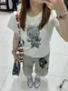 Camiseta Manga Curta Estilo Japonês com Estampa de Gato Desenho Animado Fofo para Mulheres, Novo Modelo de Verão, Slim Fit, Versátil, Top com Ombro Normal