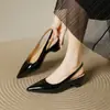 Tacones Altos de Punta Color Nude Estilo Francés para Mujer 2026 Charol Sandalias Cómodas de Tacón Bajo Abiertas por Detrás con Correa al Tobillo Hechas a Medida