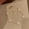 Pulseira com Fecho Redondo de Flor em Zircônia Cintilante Estilo Retrô Francês, Pulseira de Luxo Leve de Alta Qualidade, Acessório de Mão Exquisito e Elegante