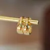 Brincos de Céu Estrelado Banhados a Ouro 18K de Cobre Mais Vendidos Transfronteiriços, Geométricos Simples e Modernos Versáteis Brincos de Zircônia Atacado