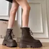 Botas Martin de plataforma alta para mujeres petite, nuevas botas cortas versátiles estilo británico 2026, botas de temporada modernas y geniales