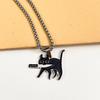 Collar con colgante de gato y navaja de bolsillo de acero de titanio para hombres y mujeres, con personalidad de nicho, que no se decolora, para parejas y estudiantes.