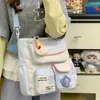 Bolsa de Estudo Xadrez Color Block Verde Limão Leiteiro Estilo Japonês Menina Baixa Saturação Toque Leve Suave Passeio na Comic Con Bolsa Transversal para o Dia a Dia