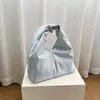 Bolsa de Mão Minimalista com Bolinhas Estilo Coreano Personalizada Chique 2026 Nova Moda de Verão Tote Bag de Grande Capacidade para o Dia a Dia