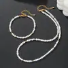 26 Novos Modelos de Pulseiras de Pérola Banhadas a Ouro para Mulheres, Joias de Pérola Versáteis para o Dia a Dia de Luxo Leve, Atacado da Fábrica de Origem