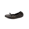 Sapatos Dobráveis Super Macios de Couro Genuíno para Vovó Outono 2026 Fundo Plano Bico Redondo Sola Macia Confortável Sapatos Baixos de Corte Baixo para Mulheres