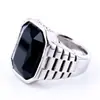 Fábrica directa de joyería de acero de titanio Haiteng anillo de acero inoxidable con gema multicolor personalizado para hombre tendencia anillo de acero de titanio