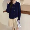 Suéter Twist com Botão de Chifre Estilo Japonês e Coreano para Mulheres, Jaqueta Cardigan de Tricô Nova para Outono e Inverno, Tricô de Cor Sólida com Gola Redonda para Mulheres, Moderno