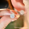 Pendientes de Aleación de Titanio F136 con Jade Natural Hetian, Nuevo Estilo Chino Tipo Hielo Transparencia Alta Bola Redonda Cierre de Mariposa Clavos Finos para Lóbulo de la Oreja