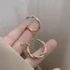 Brincos de Argola Rotativos Prateados Exagerados, Brincos Grandes Torcidos Populares, Design de Nicho, Acessórios de Orelha Únicos e Bonitos de Alta Qualidade
