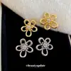Pendientes de botón de flor de circón de aguja de plata Moda casual Personalidad Nicho Versátiles Pendientes de lujo ligero de alta gama para mujer