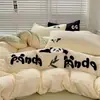 Juego de Cama Individual de Cuatro Piezas Grado A para Maternidad e Infancia Sábana Funda de Edredón Ropa de Cama Dormitorio de Estudiante Juego de Tres Piezas Venta Directa de Fábrica