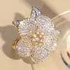 Anel de Flor Estilo Francês de Luxo Personalidade Feminina Moda Flor Tridimensional Anel Totalmente Cravejado com Zircônia Anel da Moda Elegante