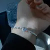 Pulsera de Fragmentos de Plata con Imitación de Aguamarina Exquisita de Lujo Ligero para Mujer, Diseño de Nicho, Versátil, Sensación de Alta Gama, Joyería Estilo Amistad