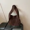 Pantalones de Ante Retro Otoñales con Múltiples Bolsillos de Solapa Bolso de Hombro para Mujer Nuevo Estilo 2025 Tendencia Simple Bolso Tote Bandolera de Gran Capacidad