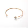Pulsera Creativa Transfronteriza Europea y Americana con Forma de Corazón de Diamante Completo Doble Forma de Corazón Pulsera Abierta con Forma de Corazón Chapada en Oro Joyería de Alta Gama